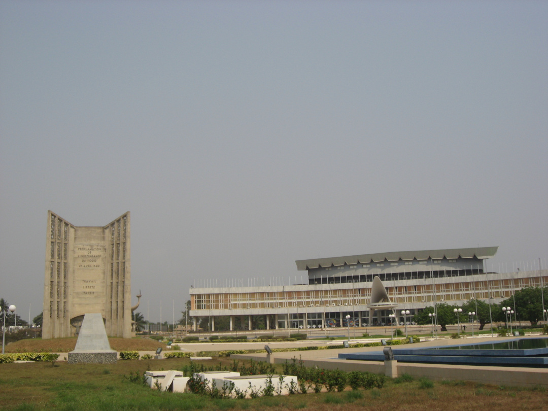 Lome_Buildings